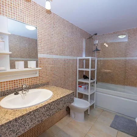 Casa Castillo Коста-де-Антигуа